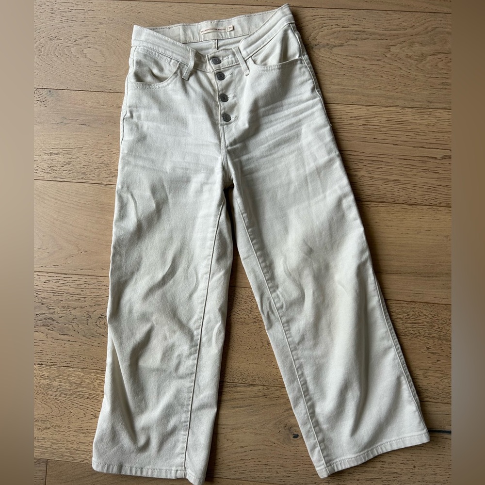 Levi’s Mile High Cropped Wide Leg Pant - Size 24 Cream Pants